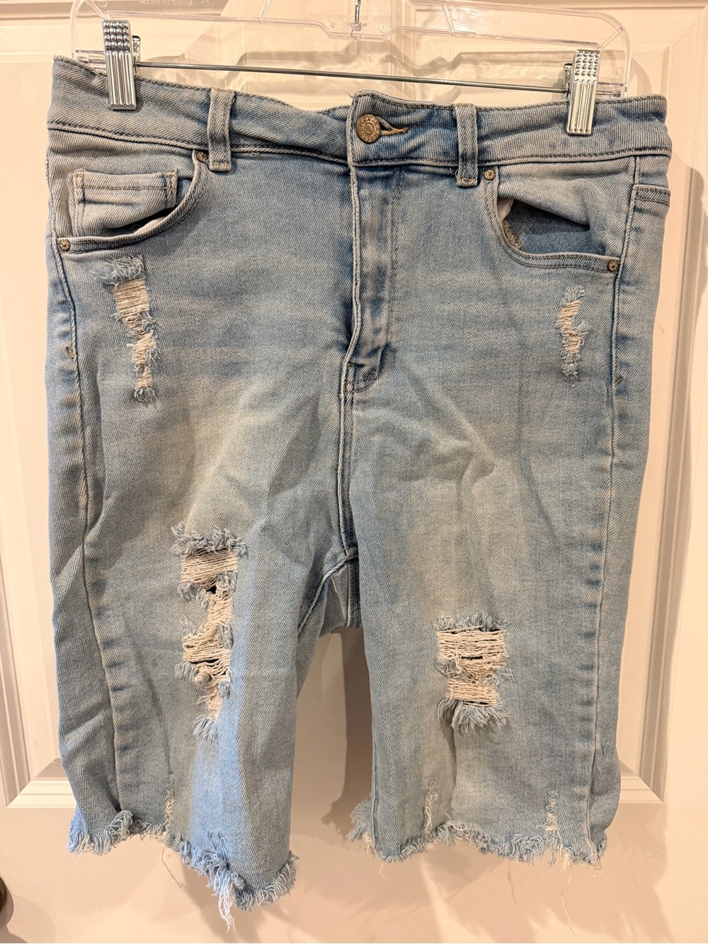 Wax Jeans Los Angeles Light Blue Distressed Jean Shorts Size Girls 2XL